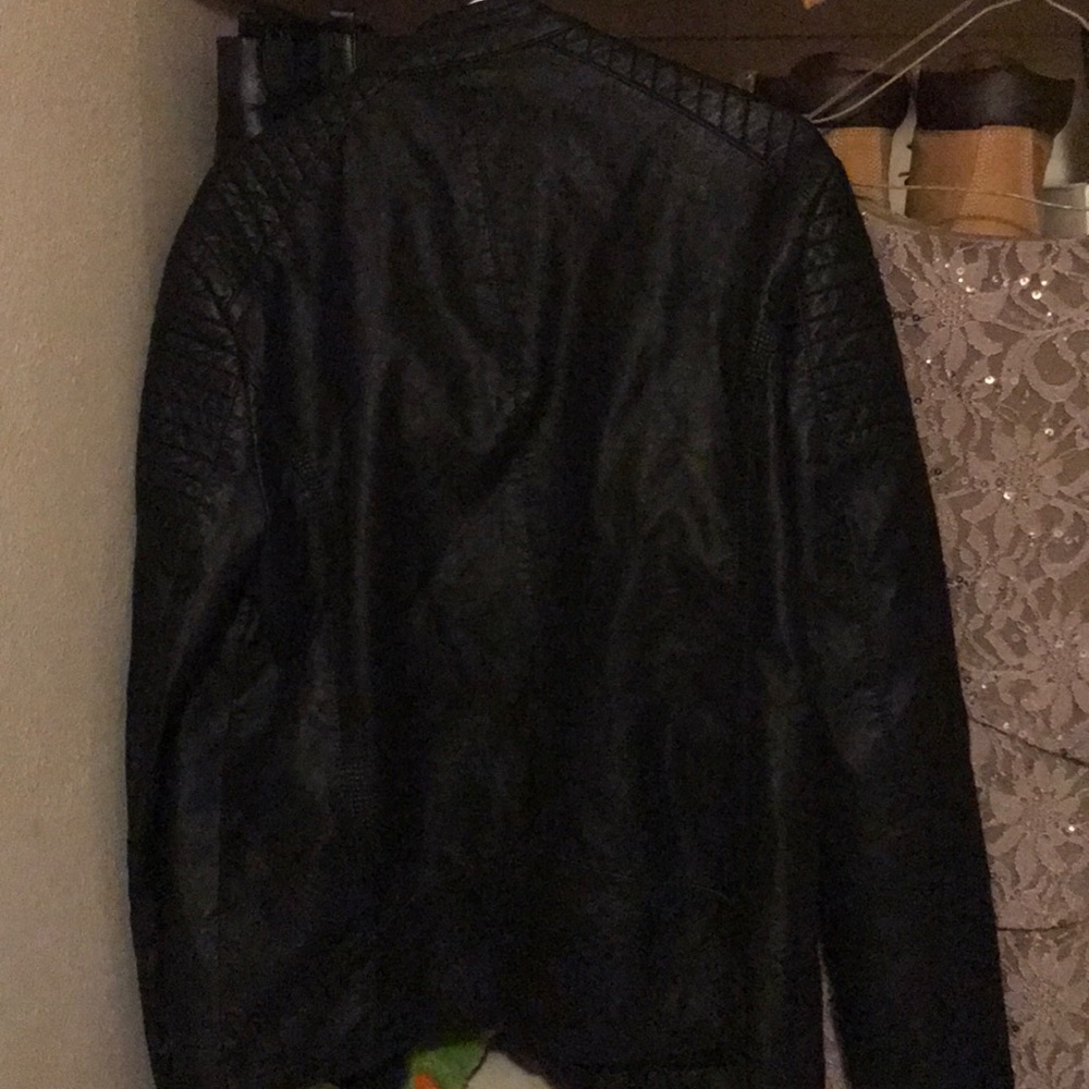 Jacket - Picture 3 of 3